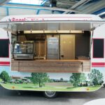 GAMO Retroliner Food-Truck, food trailer snacks en vlees