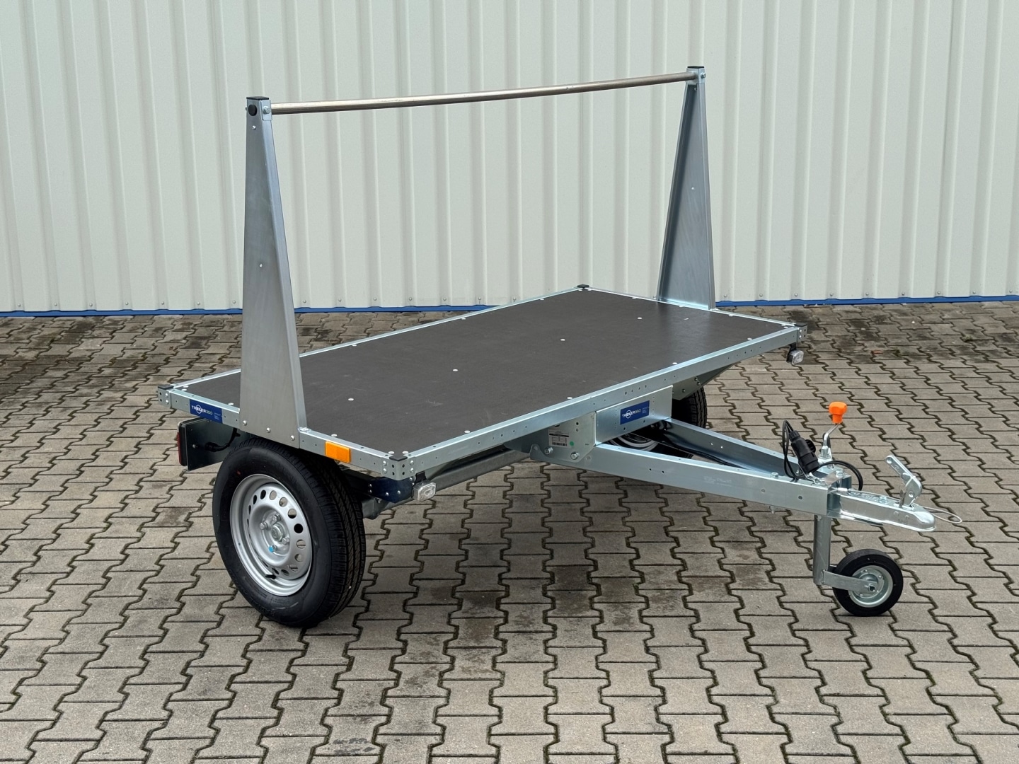 TREILER 350