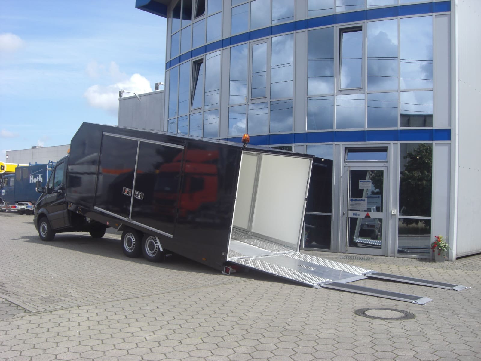 ALGEMA FIT-ZEL oprijwagen op Mercedes-Benz Sprinter - Afbeelding 14