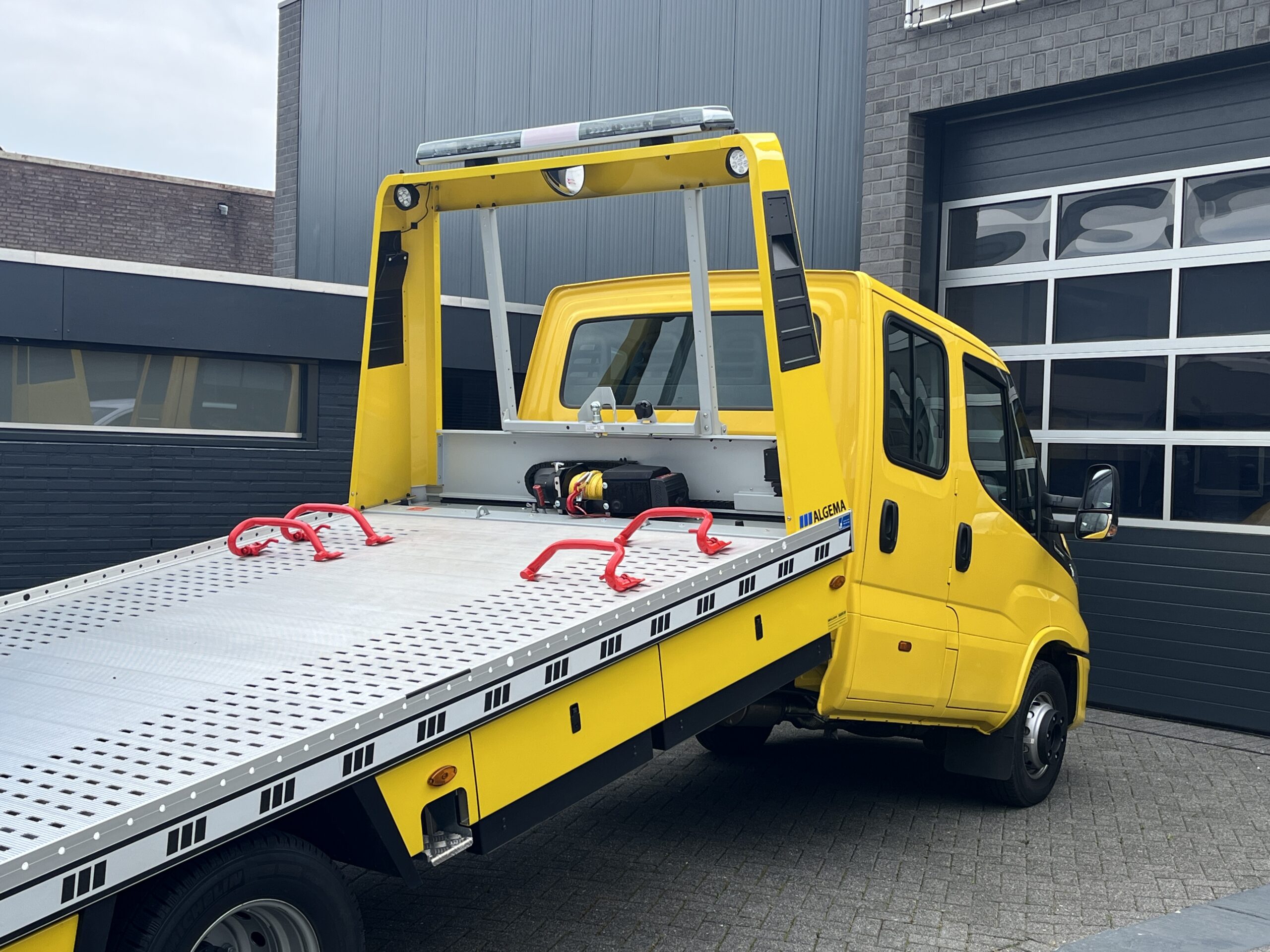 Direct leverbaar: Iveco Daily Blitzlader HD dubbele cabine 207pk - Afbeelding 3