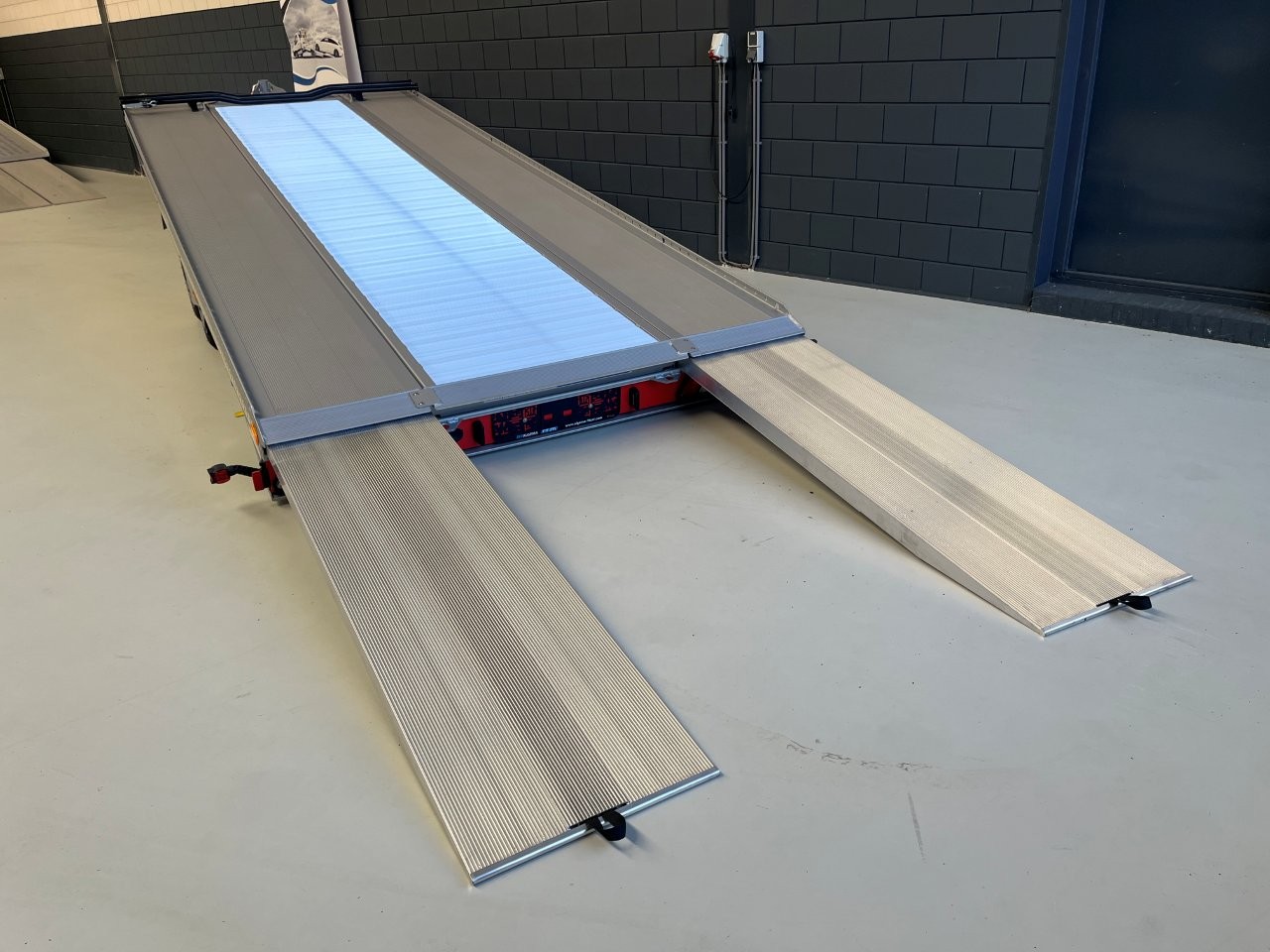35-21-53X Black-series lift-as