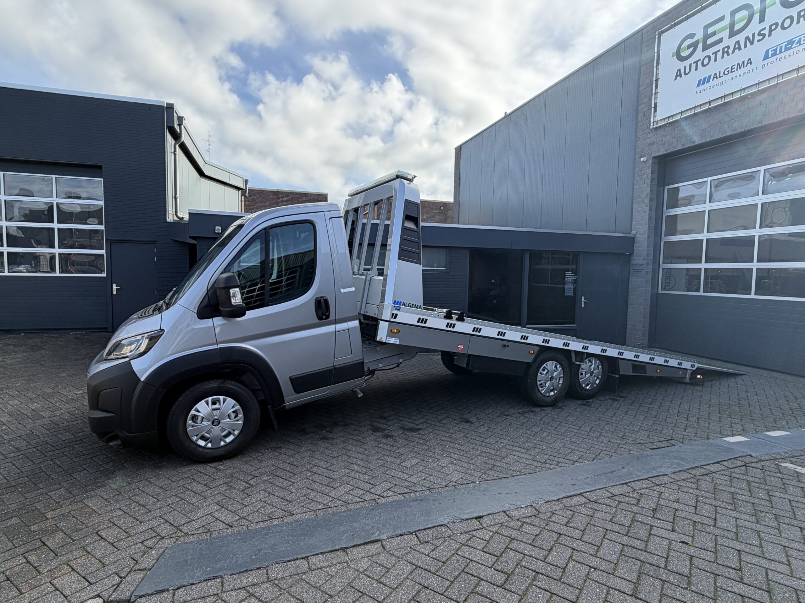 Fiat Ducato Blitzlader 2 oprijwagen